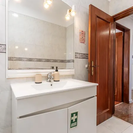 Private Pool Near Aroeira & Caparica Вилла